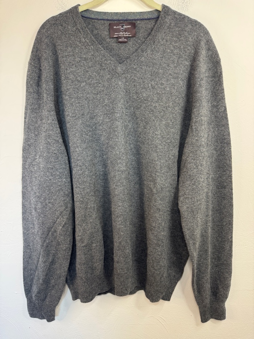 Black Brown 1826 Men's Gray V-Neck Cashmere Sweater Lightweight Old $